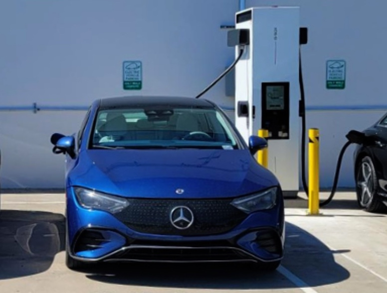 North American Clean Energy ChargeLab and EVBox Deploy EV Charging Stations at MercedesBenz